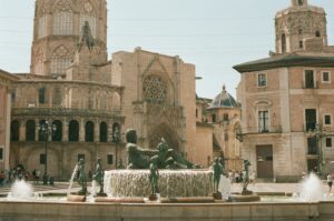 nan-zhou-pKUiOQjAUFA-unsplash-300x199-1 Escale à Valence avec le MSC Orchestra : que voir en quelques heures
