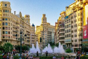 tom-podmore-K358aM-cPRA-unsplash-300x200-1 Escale à Valence avec le MSC Orchestra : que voir en quelques heures